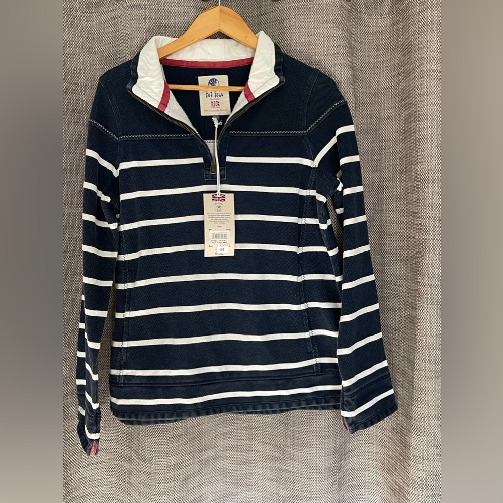 Fat Face Airlie women’s pullover, 3/4 zip , size 6, Navy and White